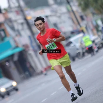 Runner Photo 8872898