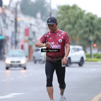 Runner Photo 8872901