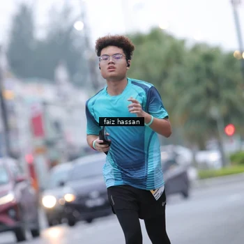 Runner Photo 8872913