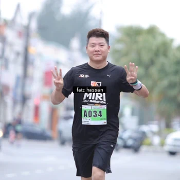 Runner Photo 8872925