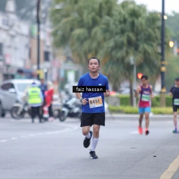 Runner Photo 8872929