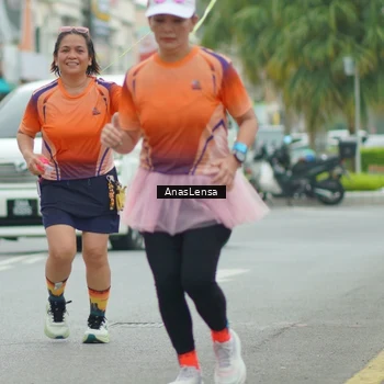 Runner Photo 8872947