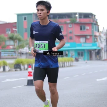 Runner Photo 8873012