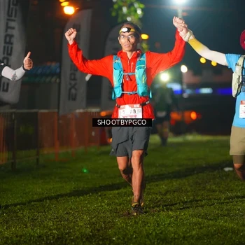 Runner Photo 8873024