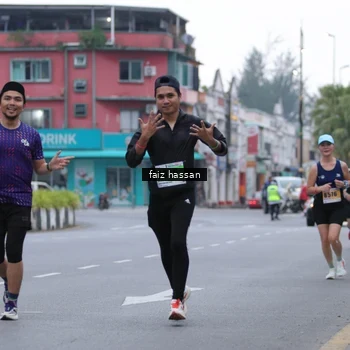 Runner Photo 8873038