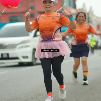 Runner Photo 8873041