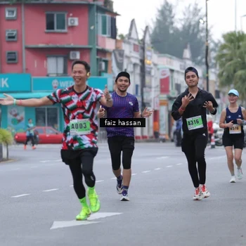Runner Photo 8873042