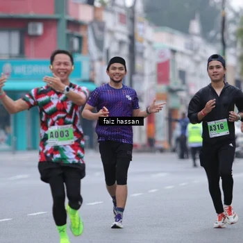 Runner Photo 8873044