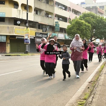 Runner Photo 8873059