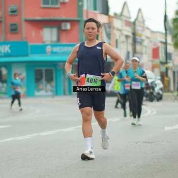 Runner Photo 8873079