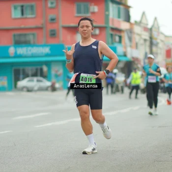 Runner Photo 8873080