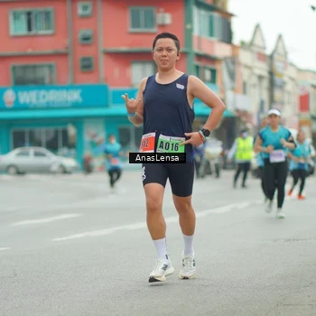 Runner Photo 8873084
