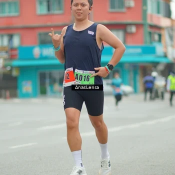 Runner Photo 8873095