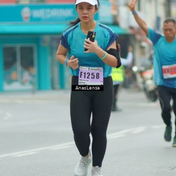 Runner Photo 8873113
