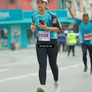 Runner Photo 8873123
