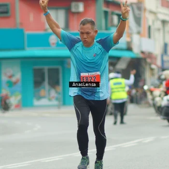 Runner Photo 8873161