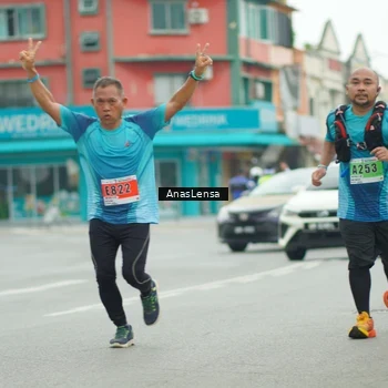 Runner Photo 8873172