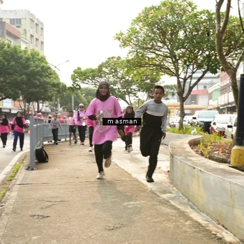 Runner Photo 8873283