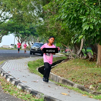 Runner Photo 8873320