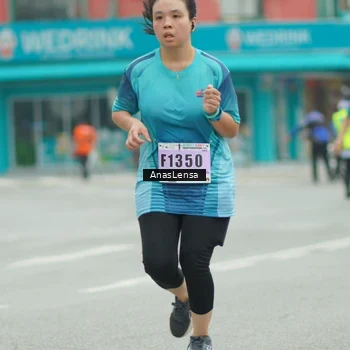 Runner Photo 8873340