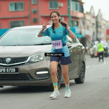 Runner Photo 8873455