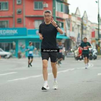 Runner Photo 8873516