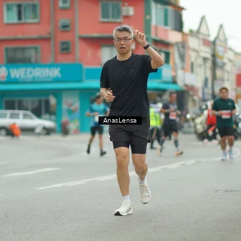 Runner Photo 8873540