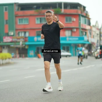 Runner Photo 8873541