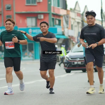 Runner Photo 8873594