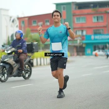 Runner Photo 8873670