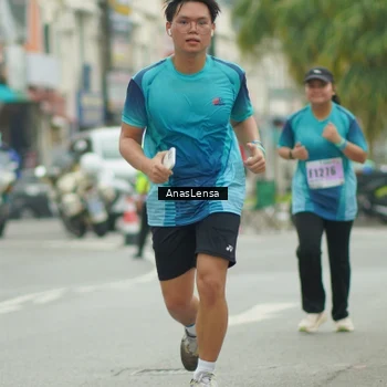 Runner Photo 8873703