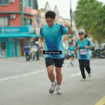 Runner Photo 8873733