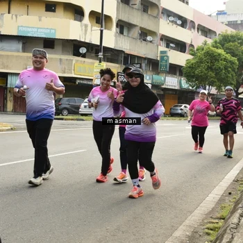 Runner Photo 8873769