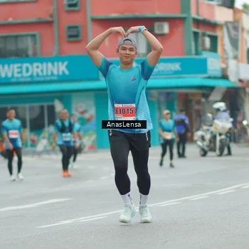 Runner Photo 8873842