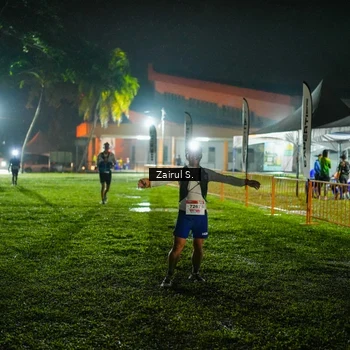 Runner Photo 8873859