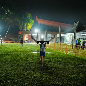 Runner Photo 8873860