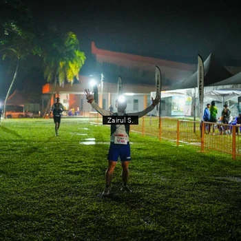 Runner Photo 8873874