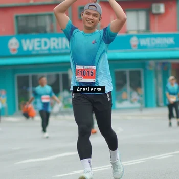 Runner Photo 8873902
