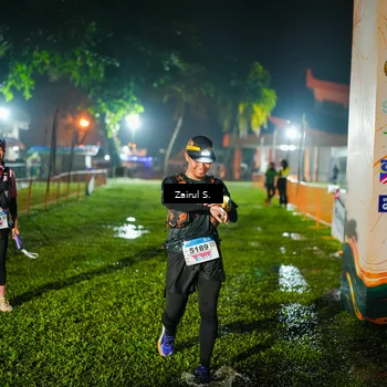Runner Photo 8874077