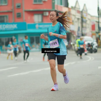Runner Photo 8874090