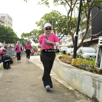Runner Photo 8874239