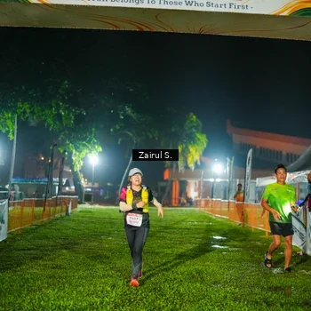 Runner Photo 8874275