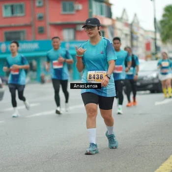 Runner Photo 8874309