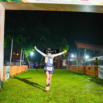 Runner Photo 8874346