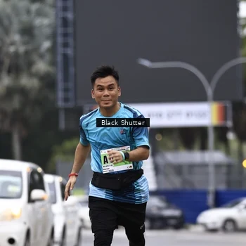 Runner Photo 8874351