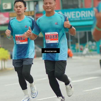 Runner Photo 8874403