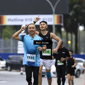 Runner Photo 8874473