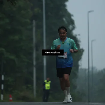 Runner Photo 8874495