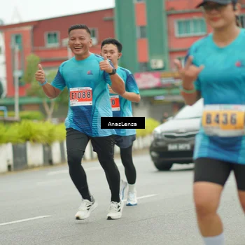 Runner Photo 8874542