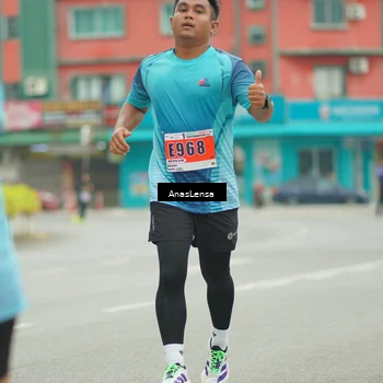 Runner Photo 8874545